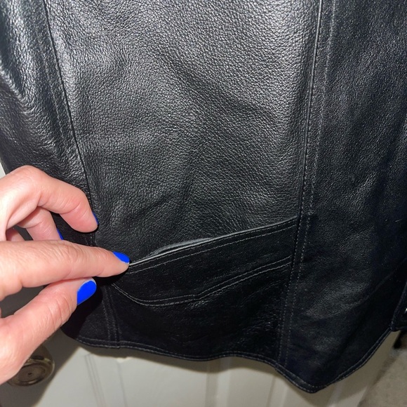 100% Genuine leather vest - Embroidered with Airforce - NWT - Size XL - Picture 3 of 9